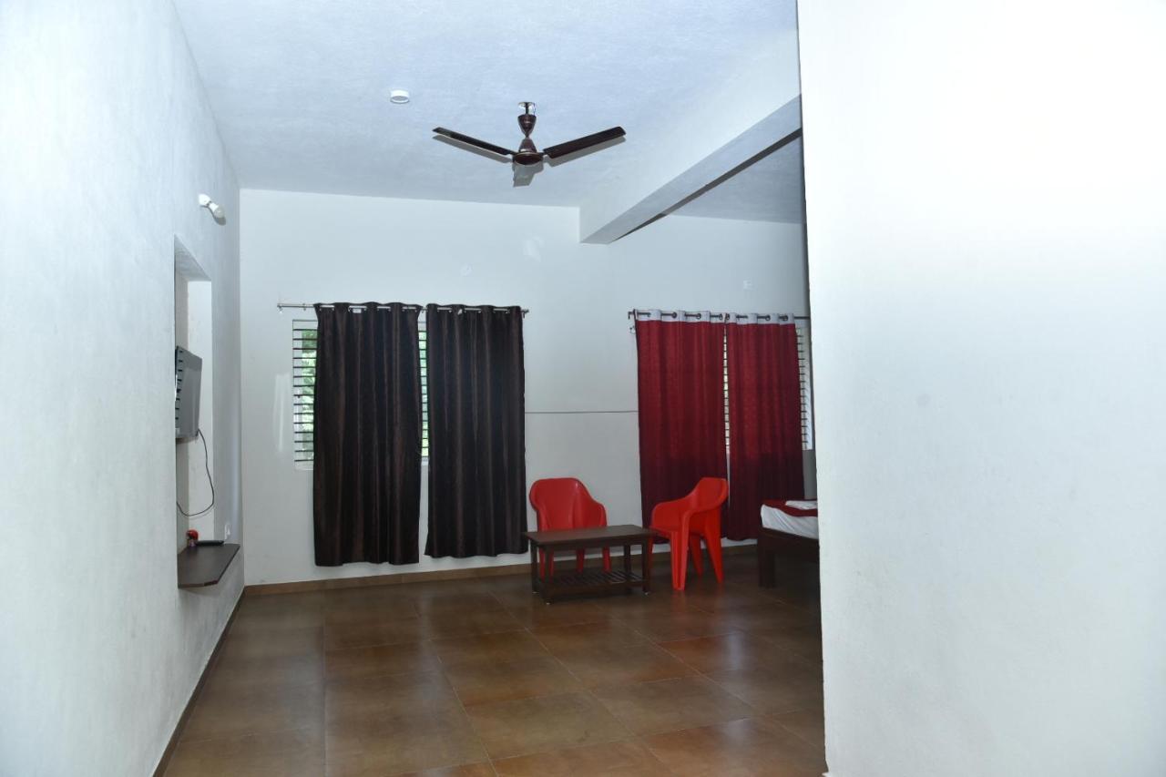 3Season Resort Hampi Pokoj fotografie